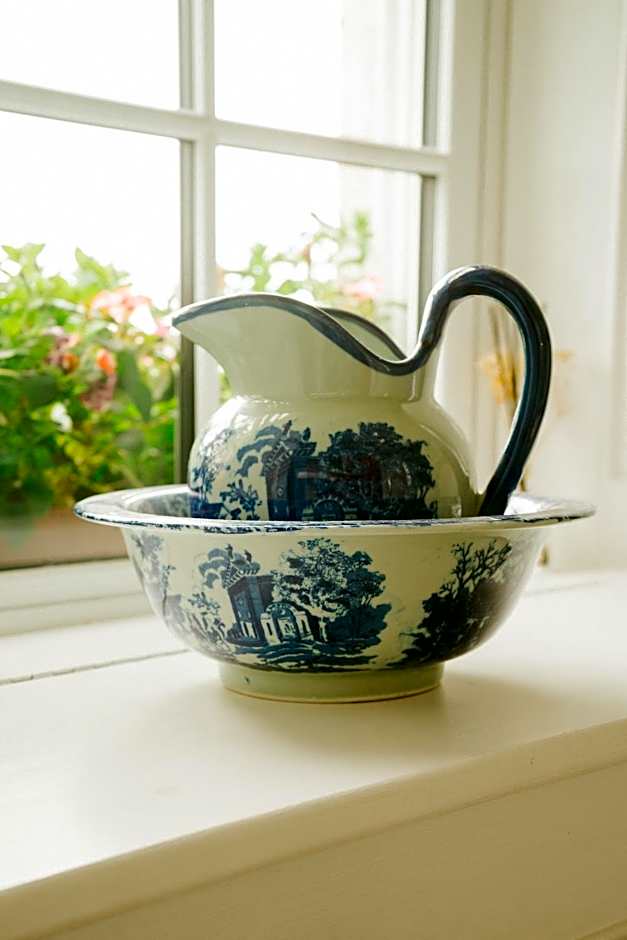 Abbeyview House B&B and Glamping