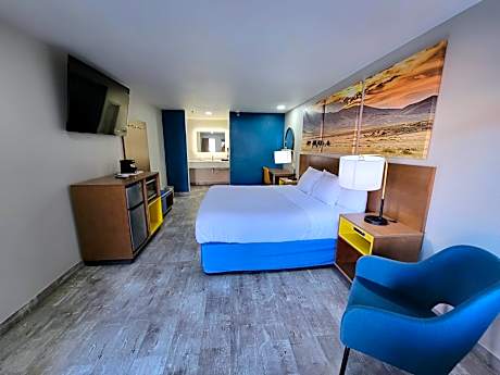 King Room - Non-Smoking