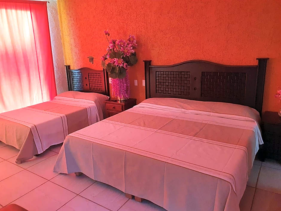 Bungalows La Perla Playa Azul