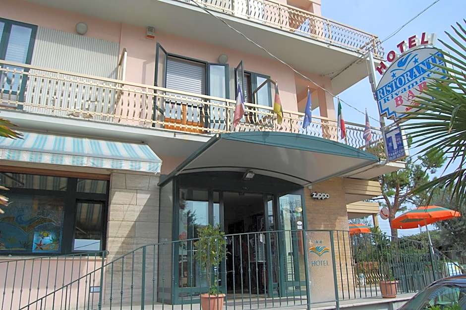 Hotel Rivamare