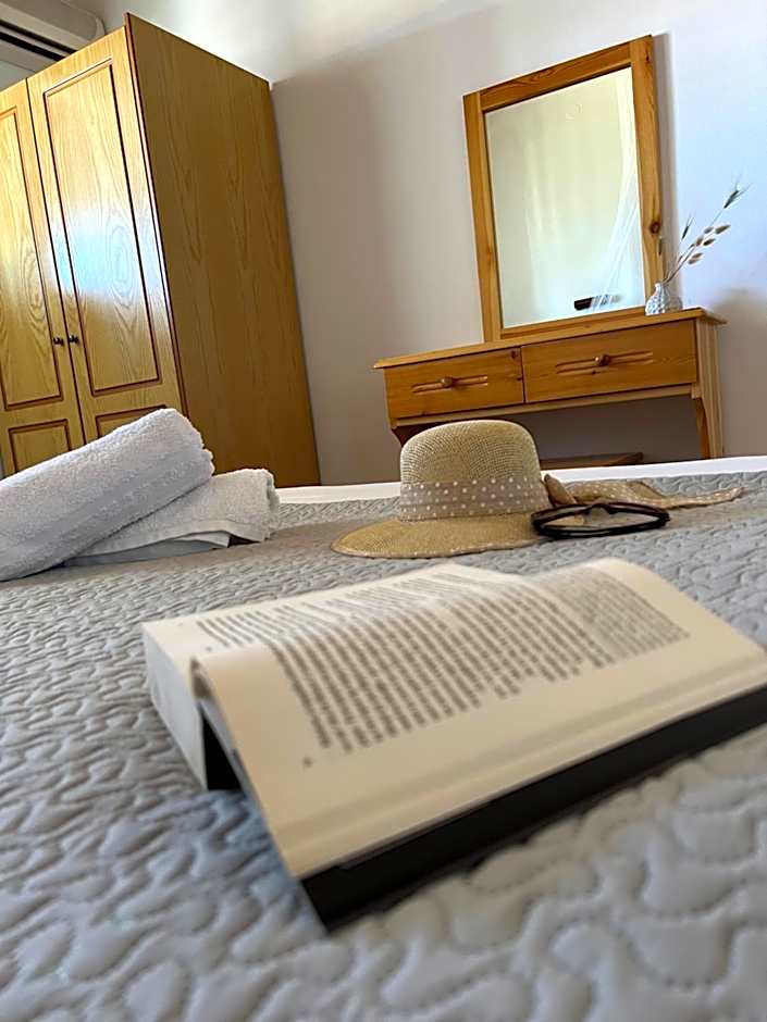 Elves Studios& Apartment's SIDARI