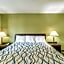 Deluxe Inn & Suites By OYO Miami OK