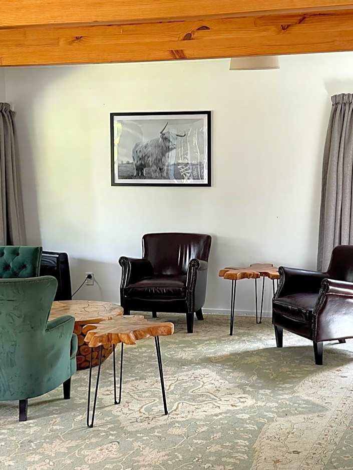 Howard's Mountain Lodge