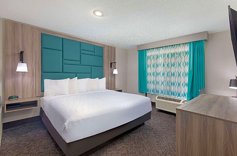La Quinta Inn & Suites by Wyndham Pigeon Forge- Dollywood