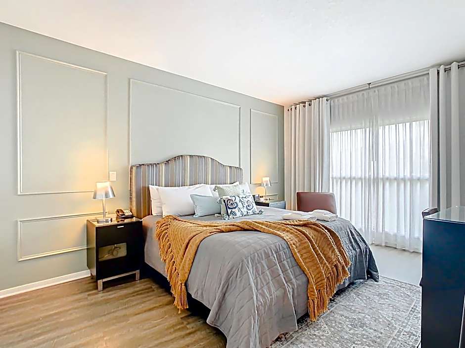 1Bed/1Bath Pet Friendly Condo at the Melia
