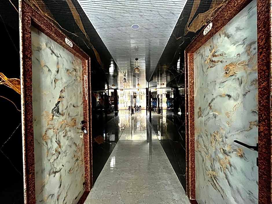 Hotel SSR Palace Mount Abu