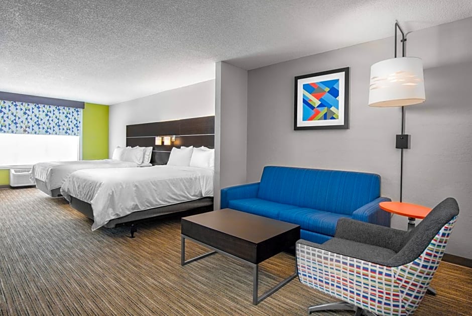 Holiday Inn Express Hotel & Suites Altoona-Des Moines