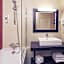 Mercure Maurepas Saint Quentin