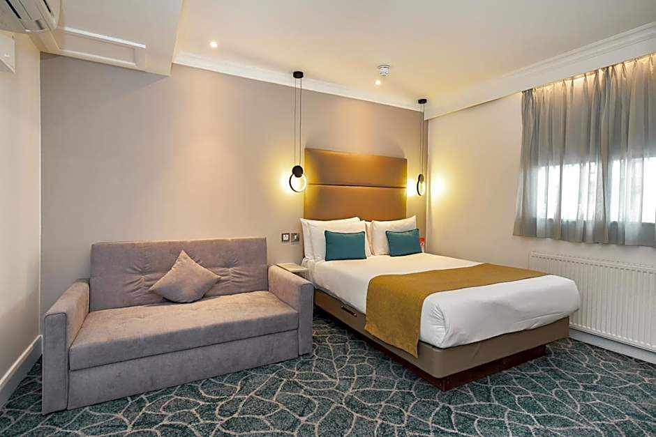 Queens Park Premier London Hyde Park