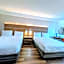 Holiday Inn Express & Suites Galveston West - Seawall