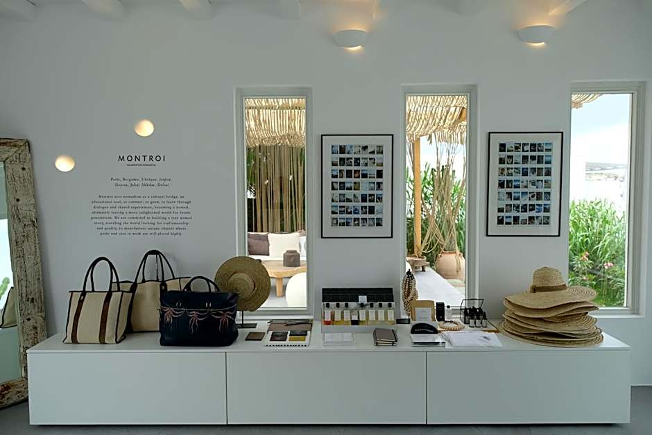 Ostraco Suites