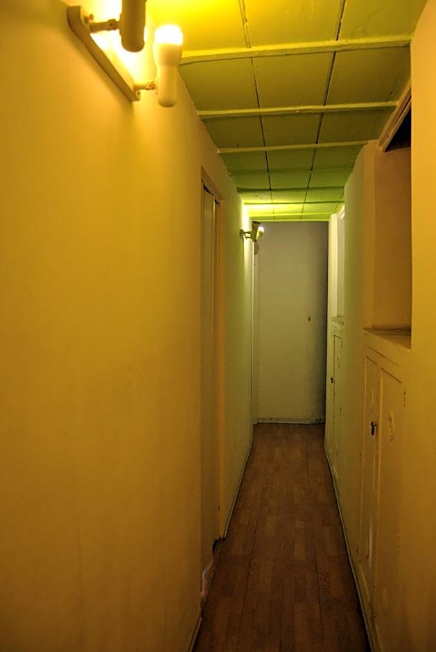 Balarm - Hostel and Bar