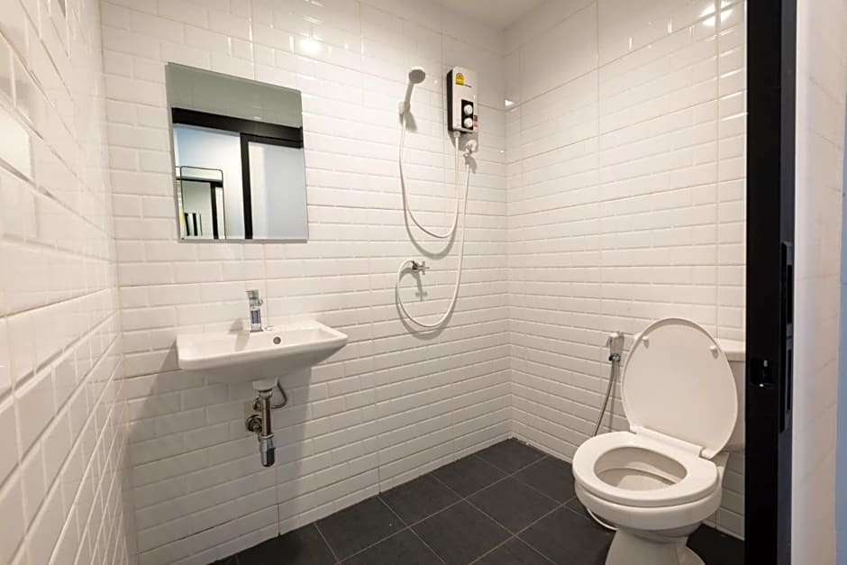 WiRE BANGKOK PRAKHANONG