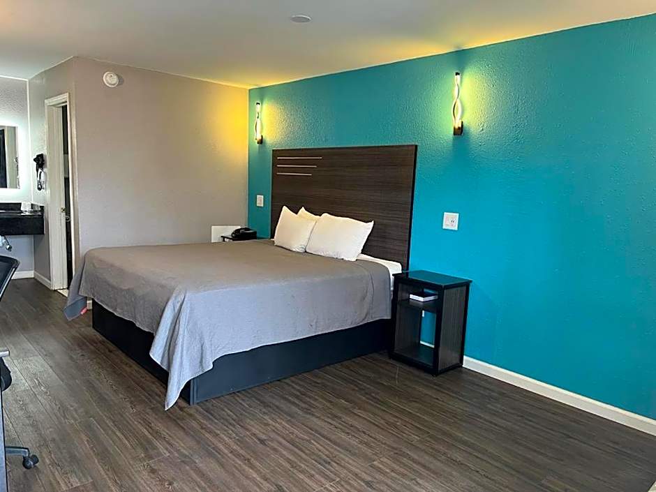 Key West Inn - Tuscumbia