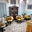 Friendly Venice Suites