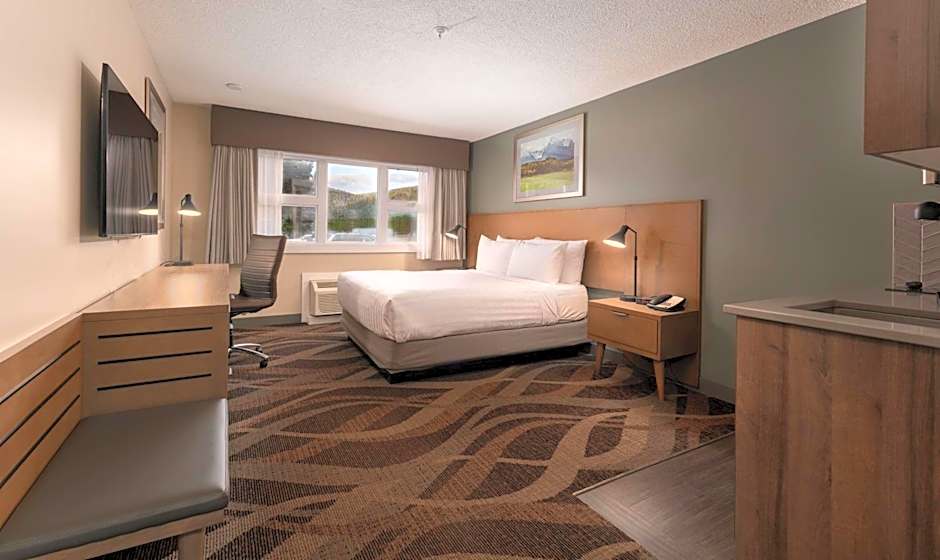 Prestige Hudson Bay Lodge & Conference Centre