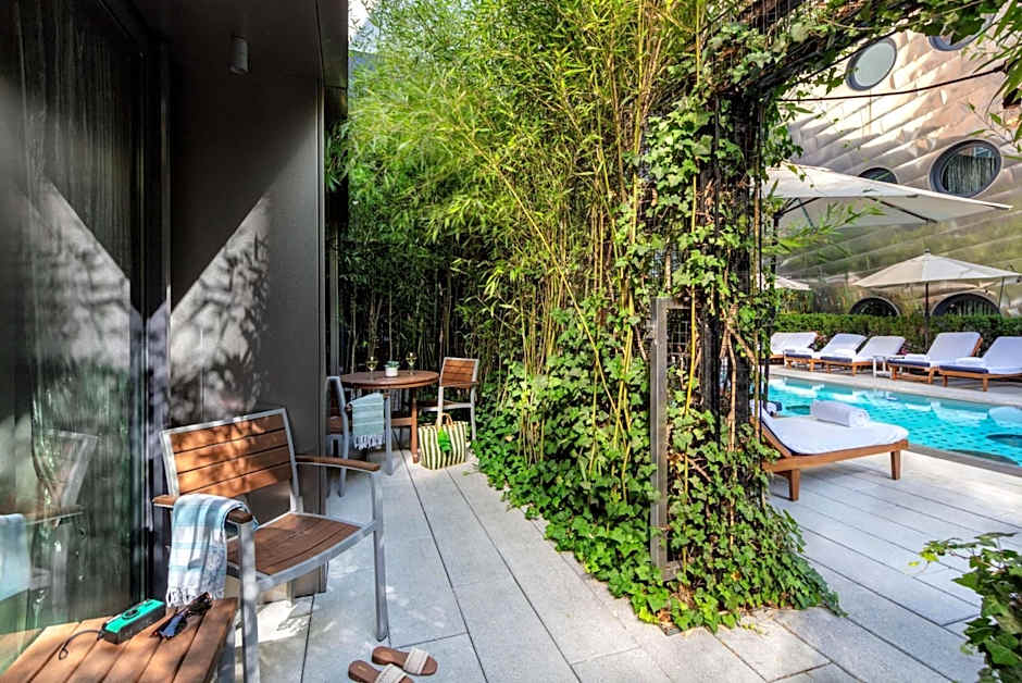 Dream Downtown by Hyatt