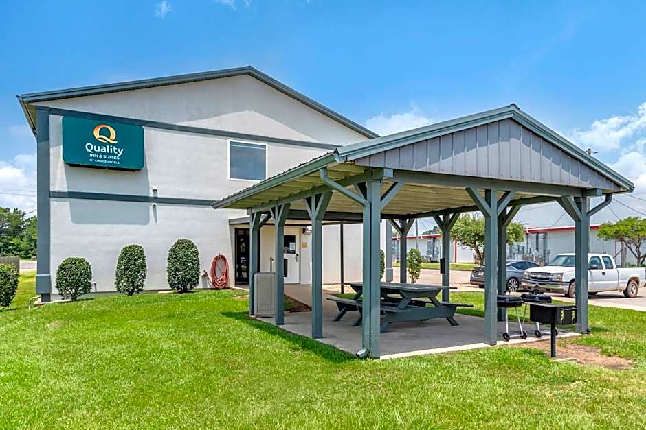 Quality Inn & Suites Demopolis