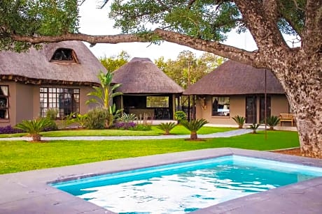 Sasavona Game Lodge