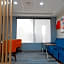 Holiday Inn Express Hotel & Suites West Chester By IHG