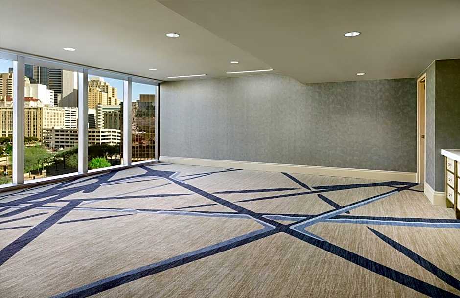 Omni Dallas Hotel