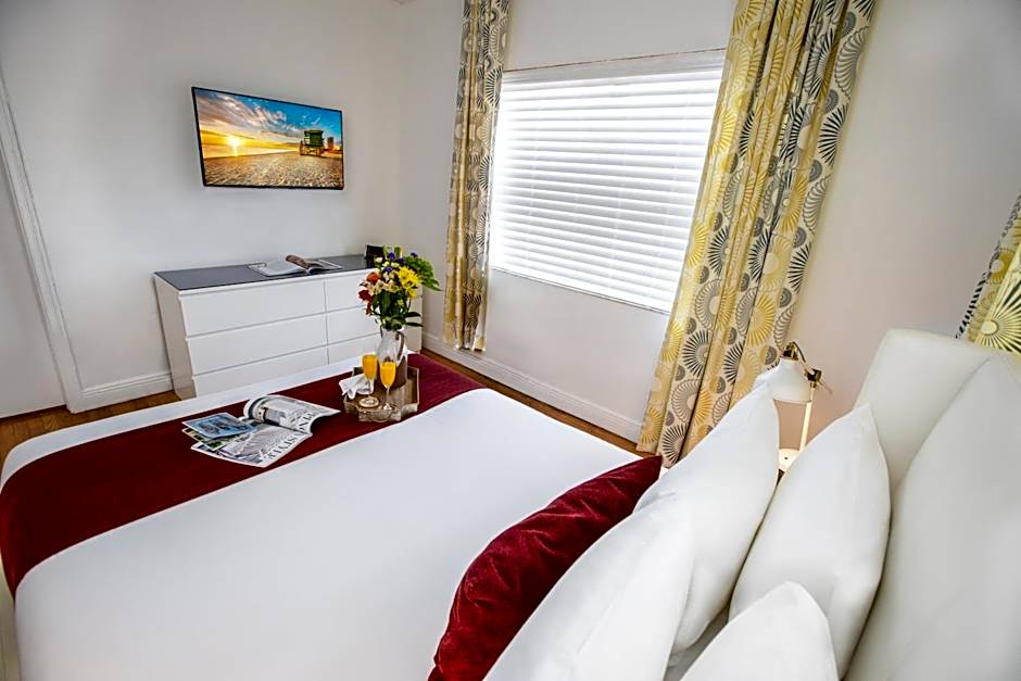 Beachside All Suites Hotel