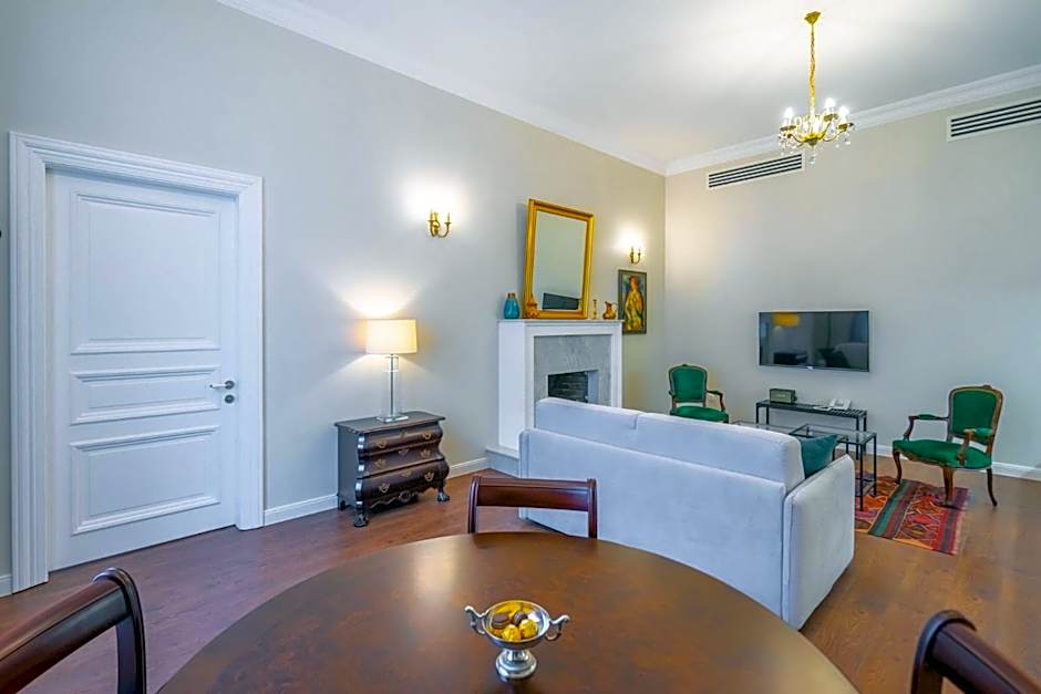 TIFLIS OPERA Aparthotel