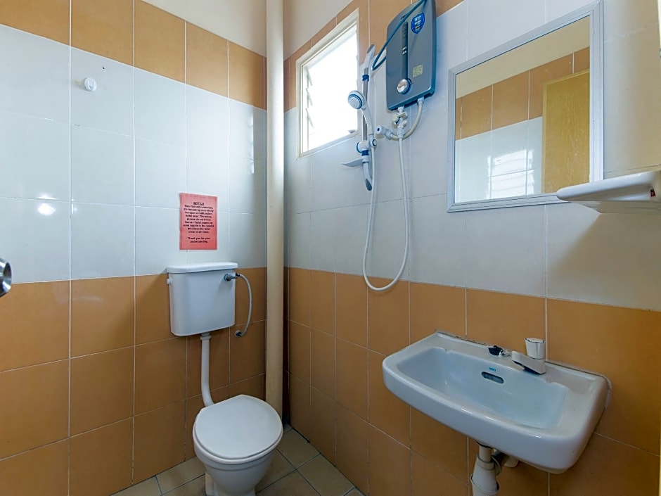 Straits Settlement Inn