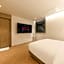 Hound Hotel Jeonju Deokjin
