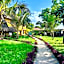 Tropinest bungalows & hostel