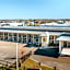 Super 8 by Wyndham Jackson MS Near the Fairgrounds