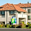Holiday Inn Express & Suites Santa Clara - Silicon Valley By IHG