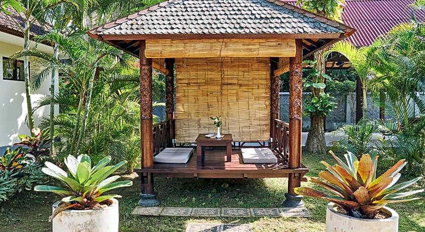 Rossa Garden Hotel Boutique