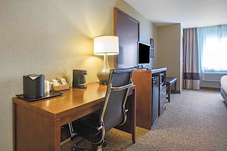 Suite with Two Queen Beds - Accessible/Non-Smoking