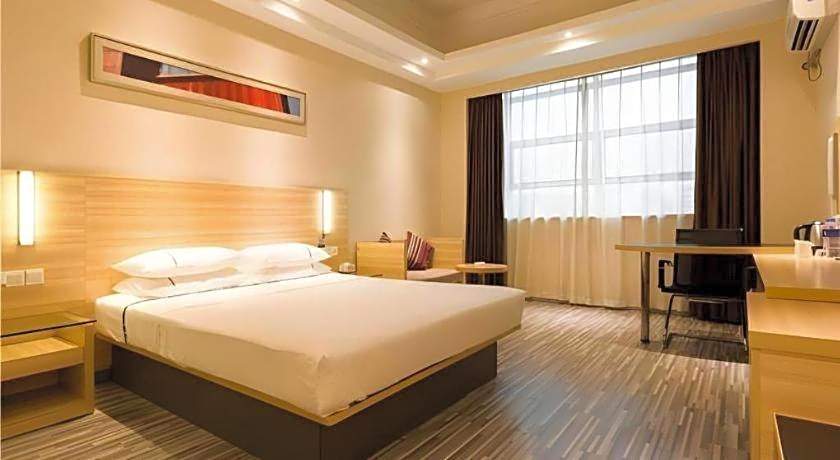City Comfort Inn Zhuhai Fisher Girl Qinglv Road Seaside Swimming Field