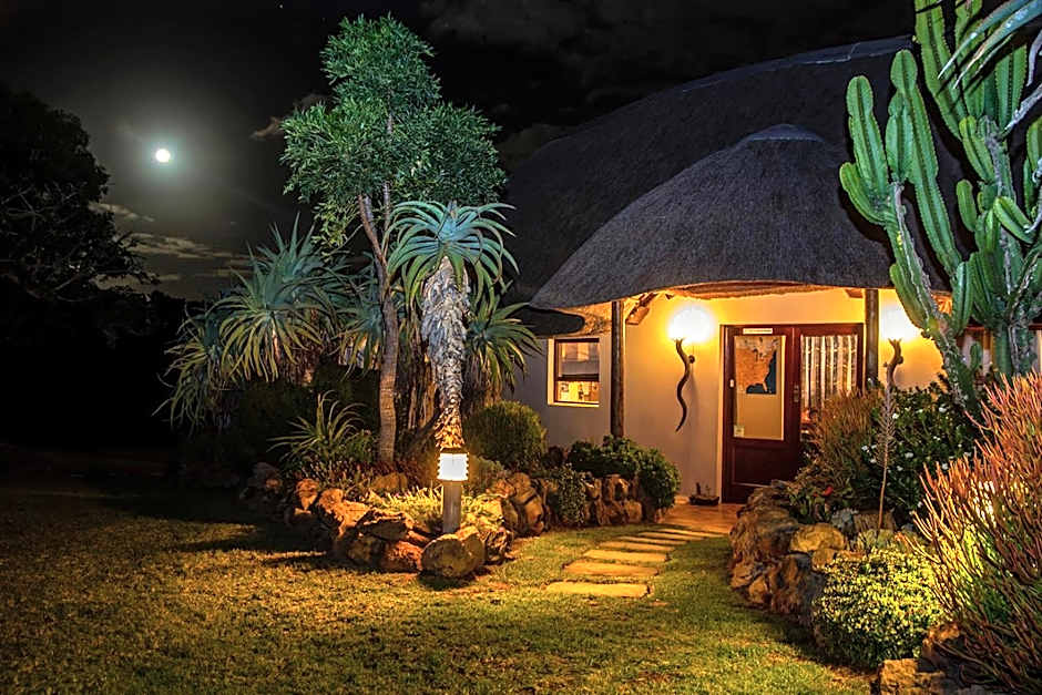 Addo Elephant Safari Lodge - Bellevue Forest Reserve