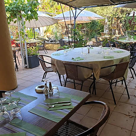 L'ALCOVE HOTEL RESTAURANT