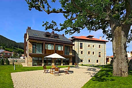 Apartamentos Posada La Robla