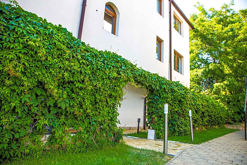 Complex Sunrise by HMG - All Inclusive