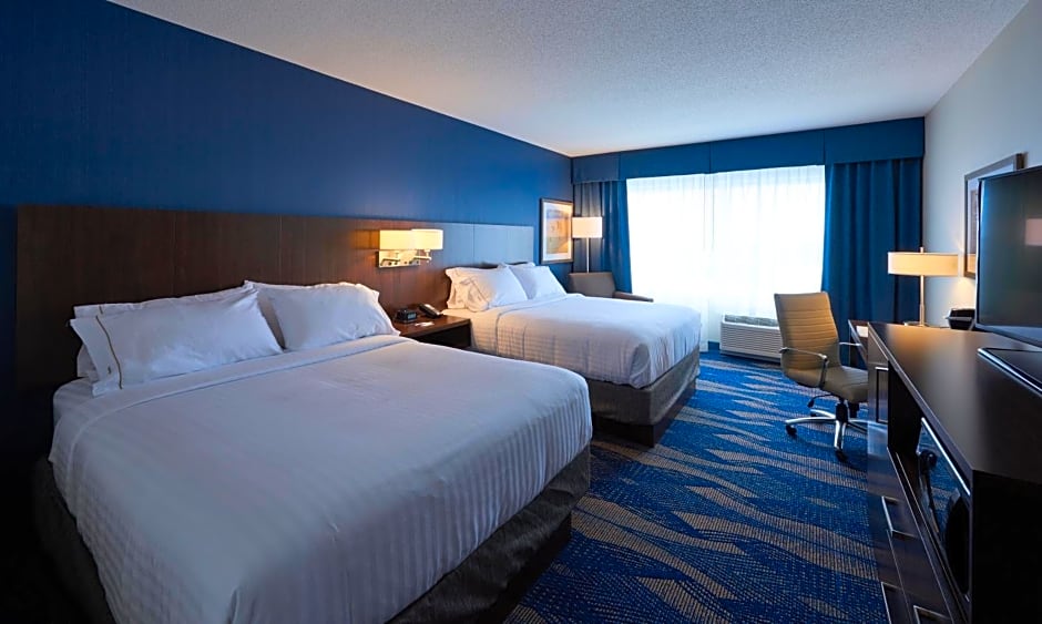 Holiday Inn Express & Suites St. John's Airport