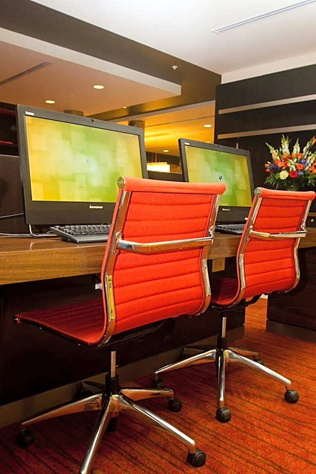 Courtyard by Marriott Philadelphia Springfield