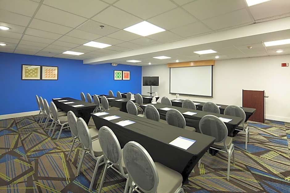 Holiday Inn Express Hotel & Suites Brentwood North-Nashville Area By IHG