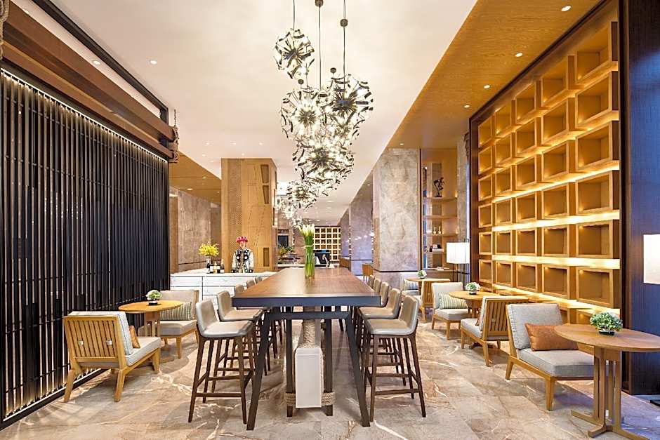 Hilton Garden Inn Nujiang