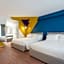 HOODY ACTIVE & HAPPINESS HOTEL