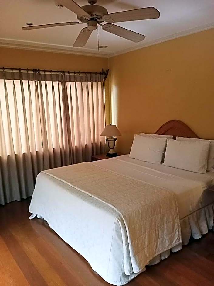 Sophia Suites Residence Hotel