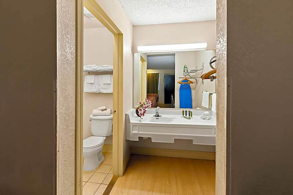 Bellmawr Economy Inn Bellmawr-Philadelphia Area