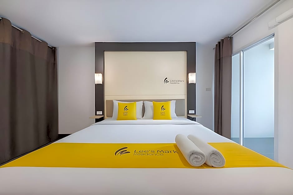 Lee's Mark Residence