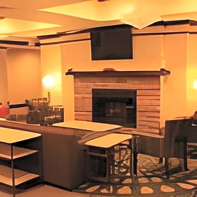 Holiday Inn Express & Suites Belle Vernon By IHG