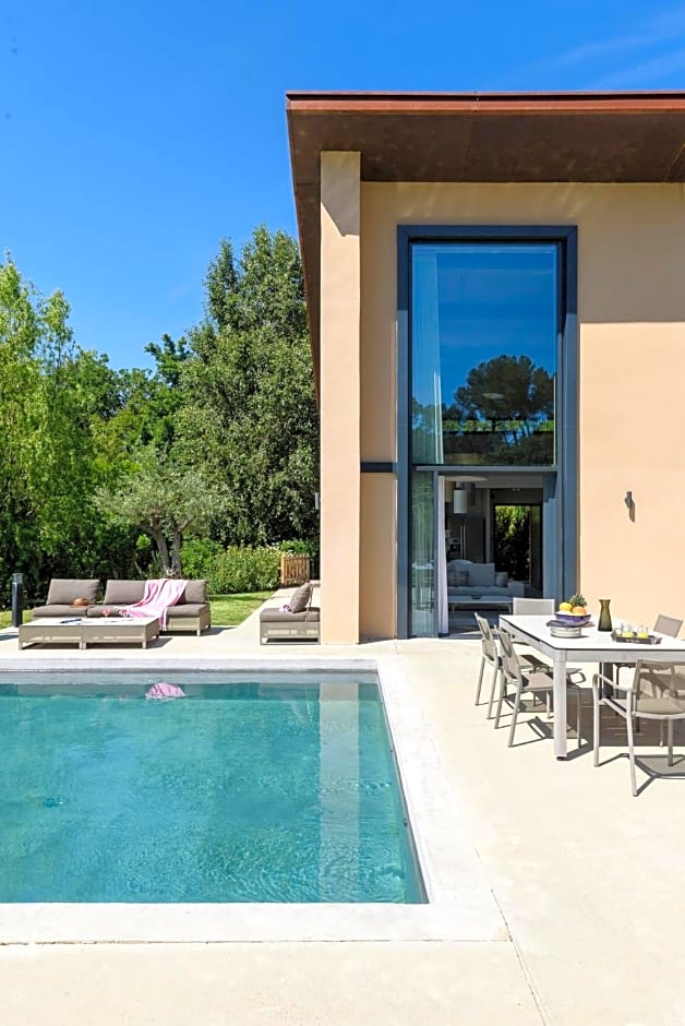 Les Lodges Sainte-Victoire Hotel & Spa