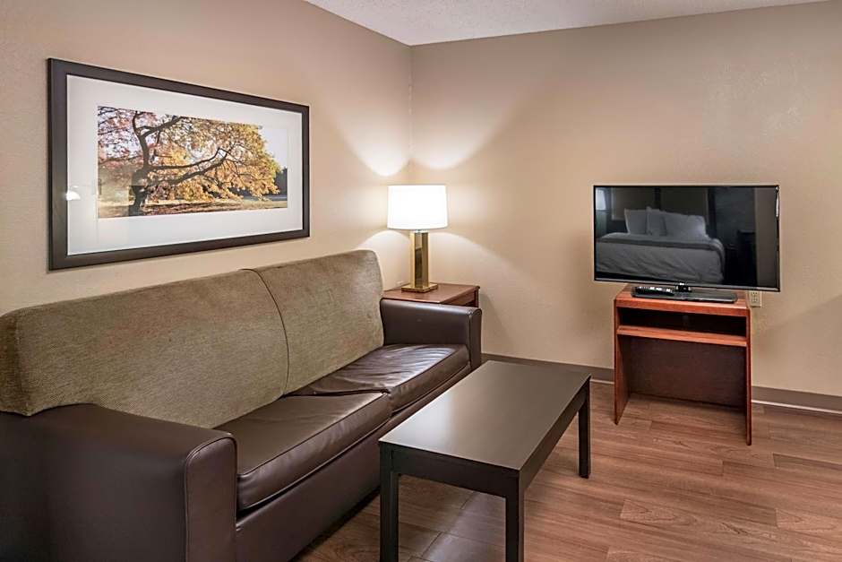 Extended Stay America Suites - Tulsa - Midtown